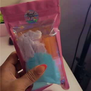 Meet your Posher, Francesca